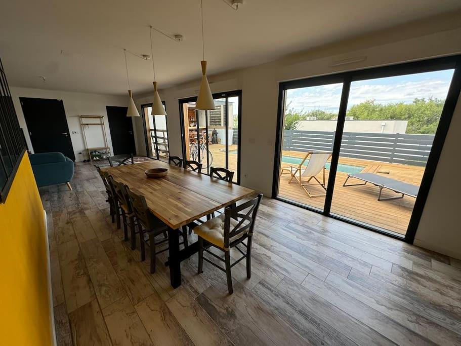 Luxury Villa With Pool And View Juvignac Zewnętrze zdjęcie