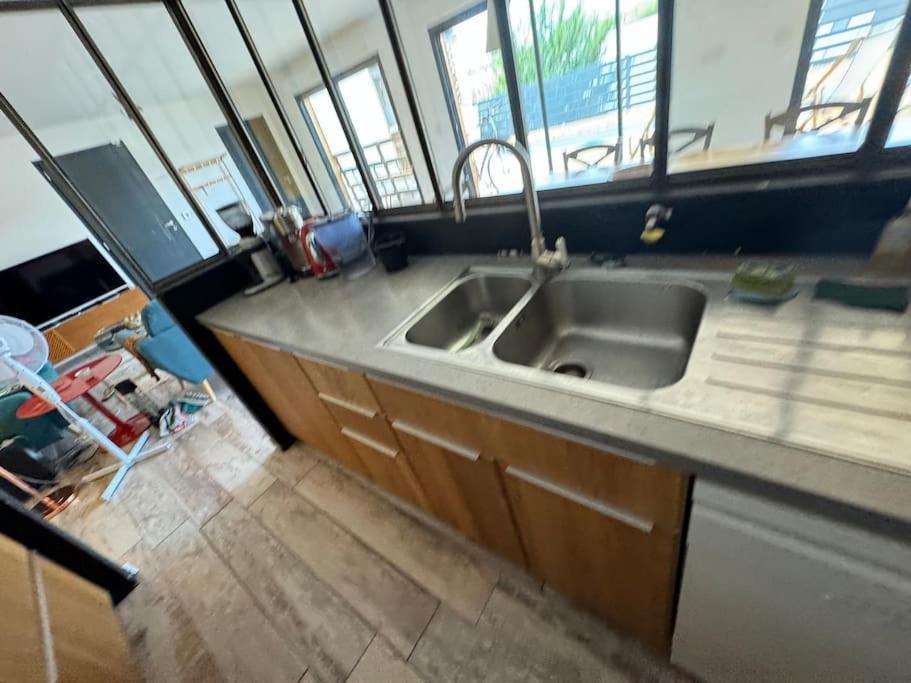 Luxury Villa With Pool And View Juvignac Zewnętrze zdjęcie