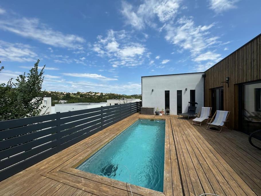 Luxury Villa With Pool And View Juvignac Zewnętrze zdjęcie